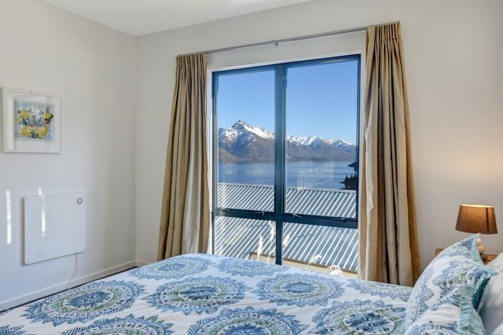 The Queenstown Bothy Bagian luar foto