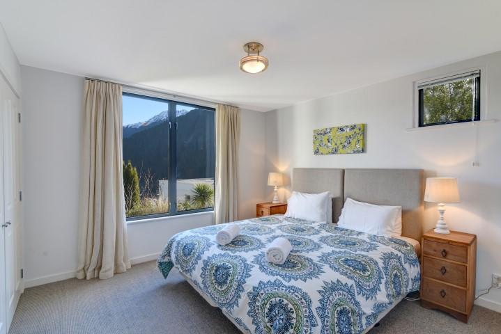 The Queenstown Bothy Bagian luar foto